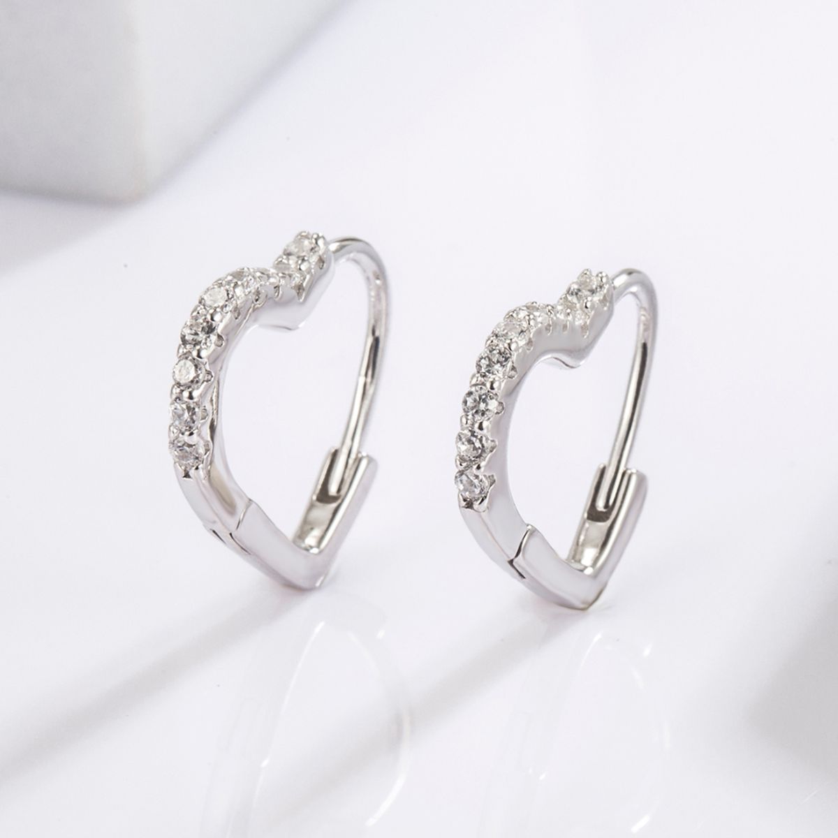 925 Sterling Silver Zircon Heart Shape Earrings
