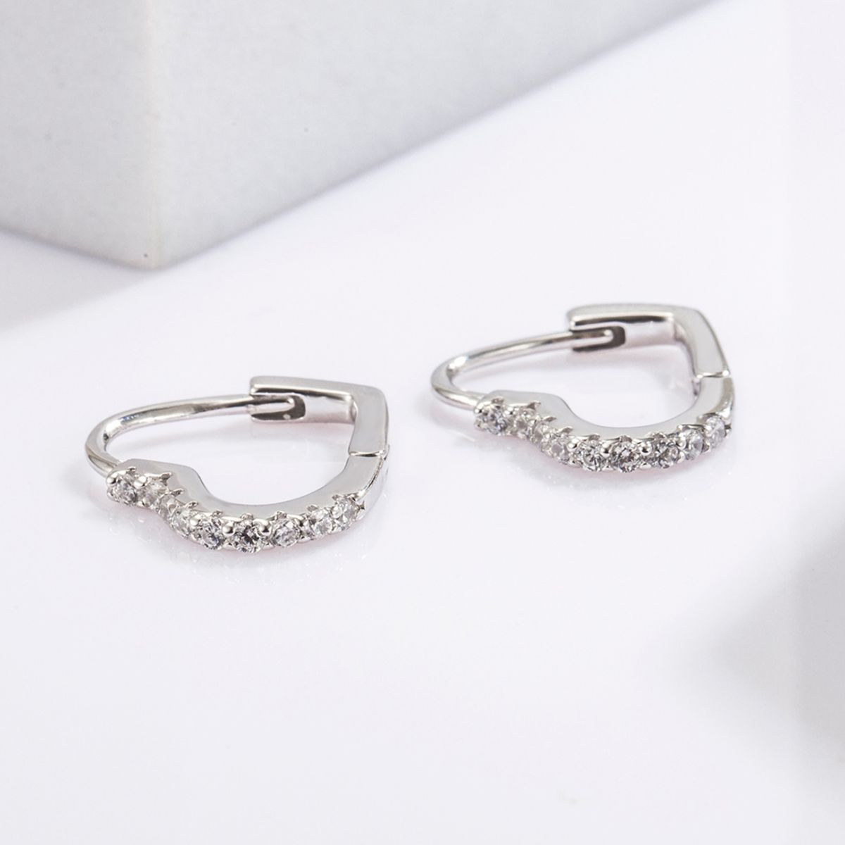 925 Sterling Silver Zircon Heart Shape Earrings